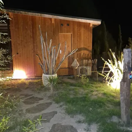 La De Cinette Holiday home Vallabregues